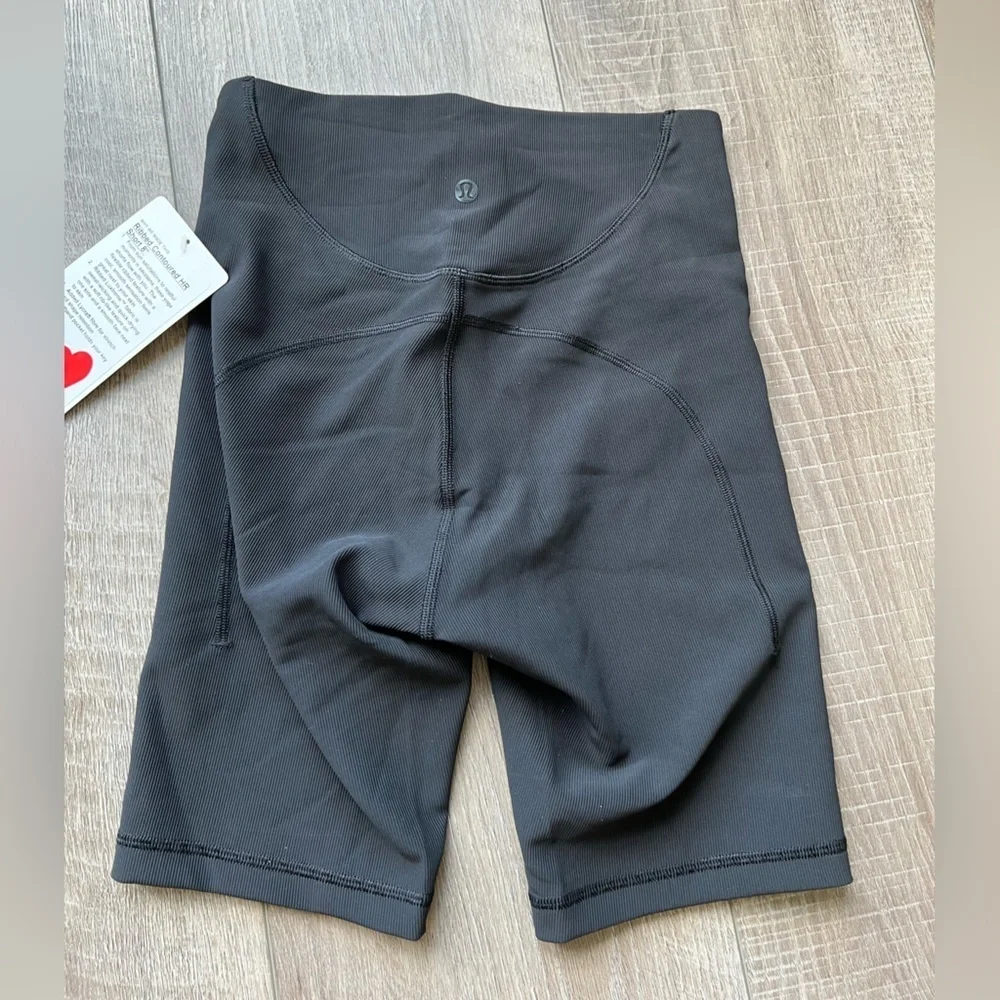 Lululemon Ribbed Contoured High-Rise Short 8